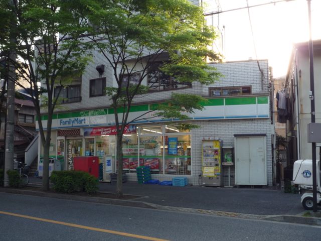 Convenience store. 390m to Family Mart (convenience store)