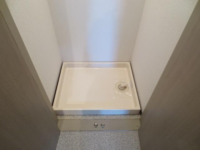 Other. Washing machine in the room