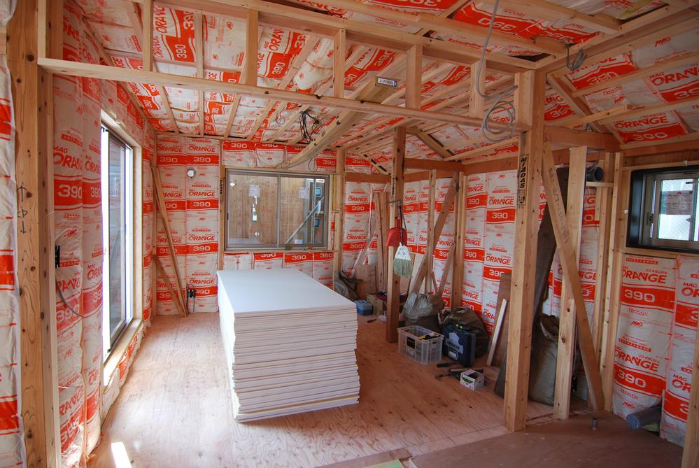 Construction ・ Construction method ・ specification. Mug Orange glass wool 90mm use from the thickness 80mm