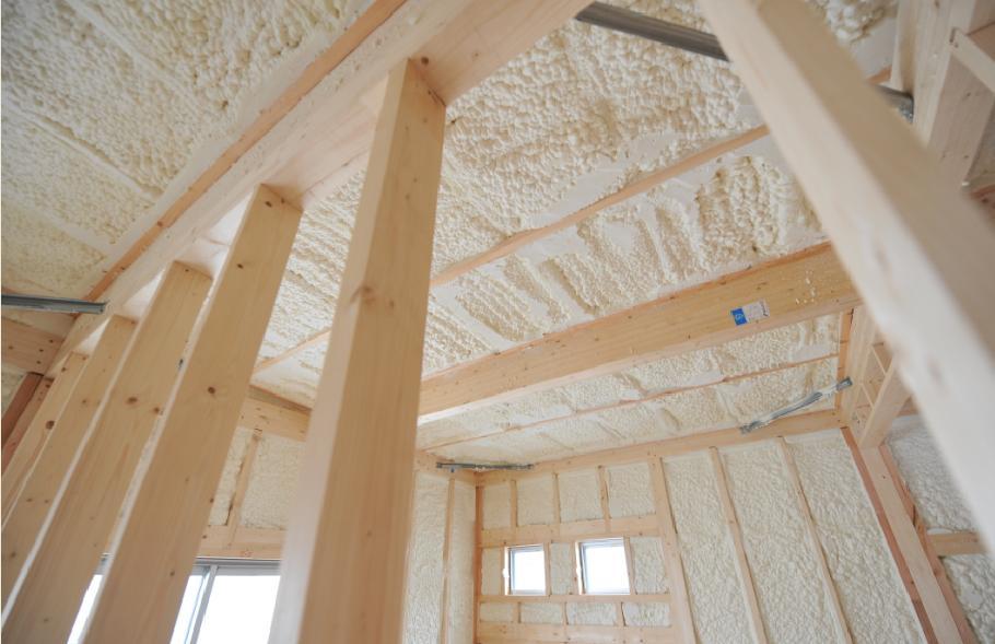 Construction ・ Construction method ・ specification. You round heat insulation material wrapped residence. 