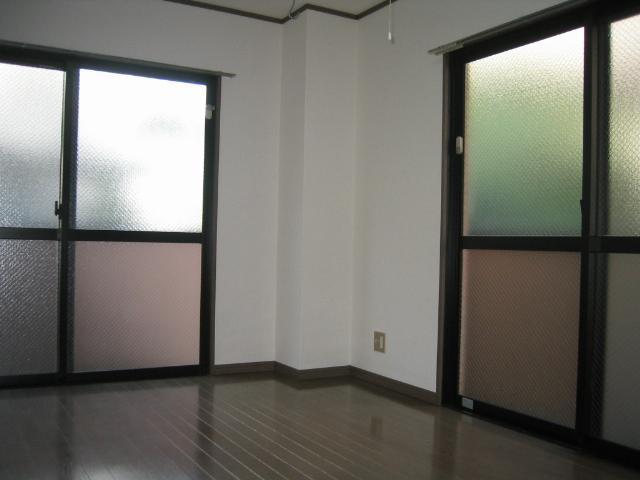 Living and room. Western-style (1) (No. 106 room)