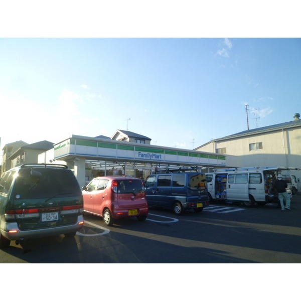 Convenience store. 198m until Lawson Shinbori store (convenience store)