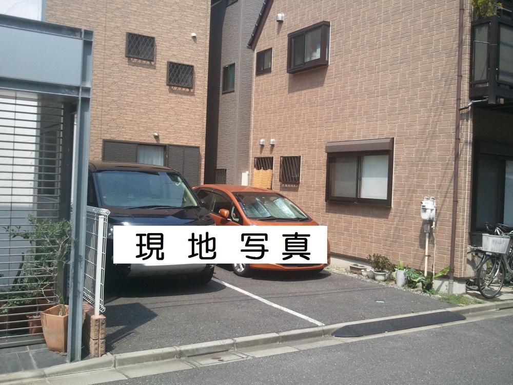 Local photos, including front road. Local (July 2013) Shooting