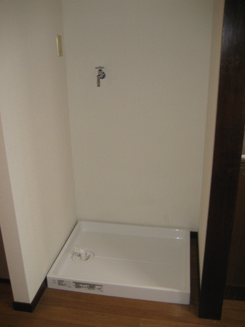 Other Equipment. Washing machine bread new