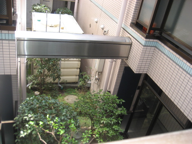 Garden. Atrium courtyard