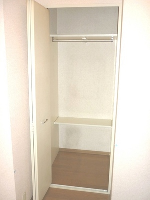 Receipt. It is a convenient storage space. 