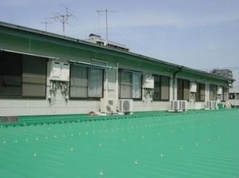 Balcony. The outer peripheral side
