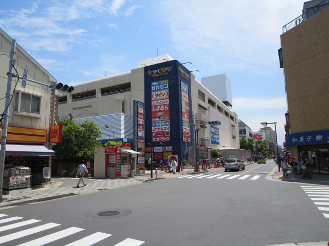 Supermarket. MARUEI Nishikasai store up to (super) 1065m