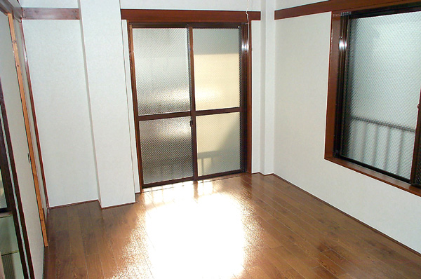 Other room space. Western-style room 6 Pledge