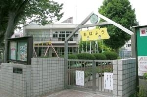 kindergarten ・ Nursery. Municipal Komatsugawa kindergarten (kindergarten ・ 234m to the nursery)
