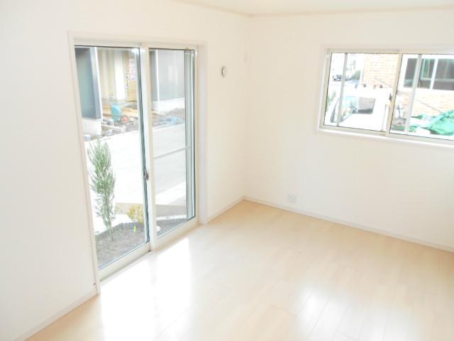 Other introspection. Western-style (16 Building)