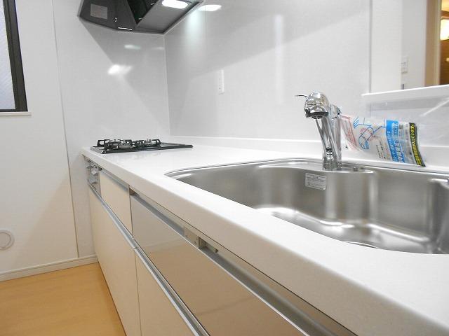 Kitchen. Also the important conversation of family. Face-to-face kitchen (17 Building)