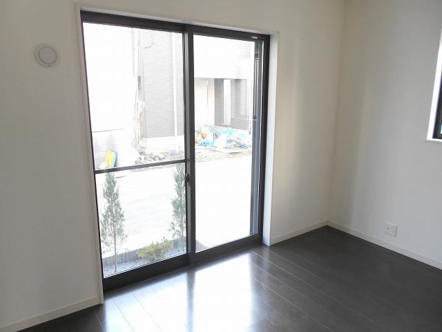 Other introspection. Western-style (18 Building)