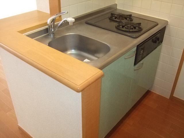 Kitchen. Kitchen (same type)