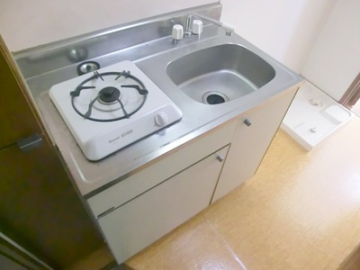 Kitchen. 1-neck is the stove of the lucky kitchen ☆ 彡