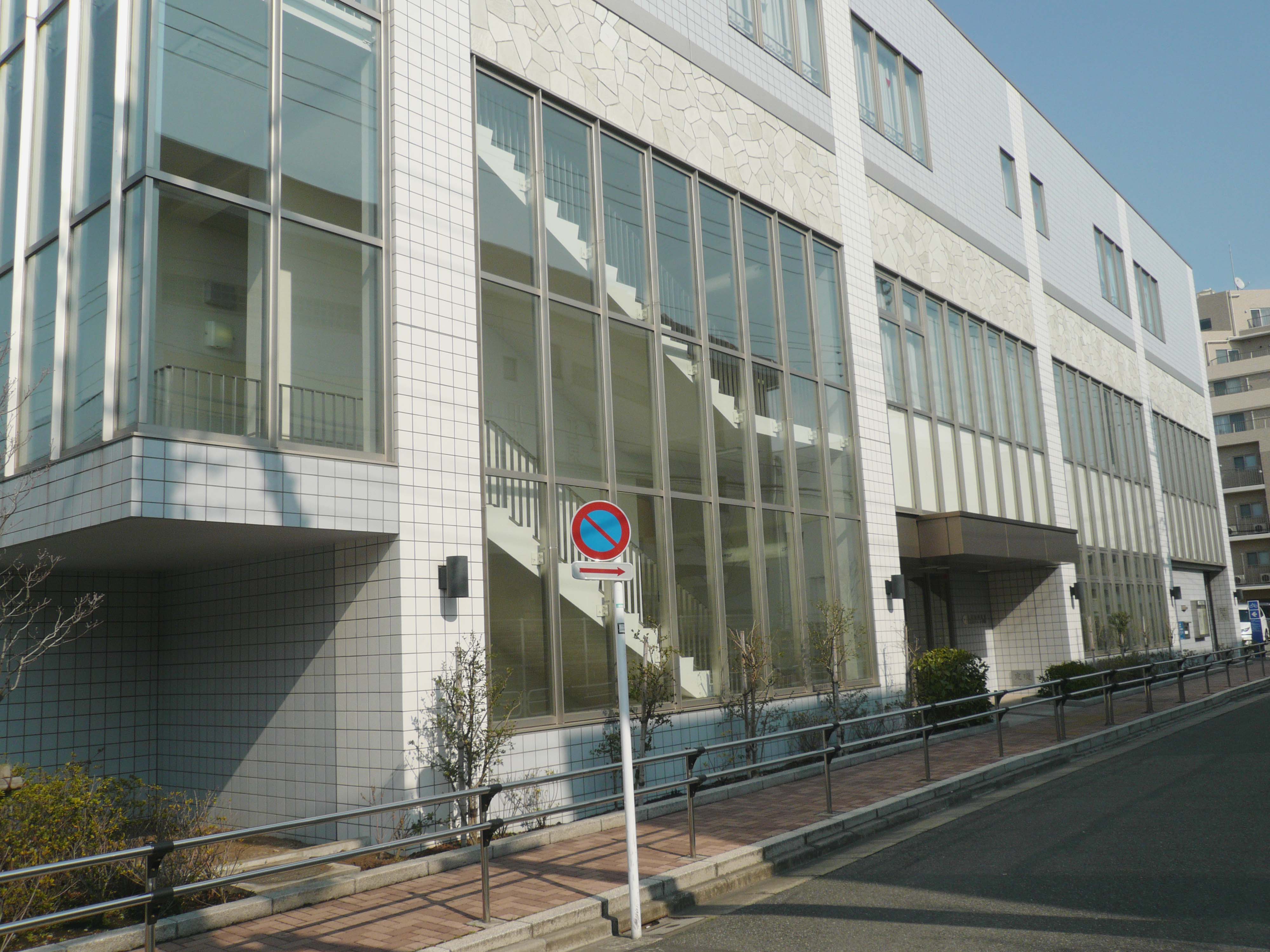 library. Higashikasai 150m until the library (library)