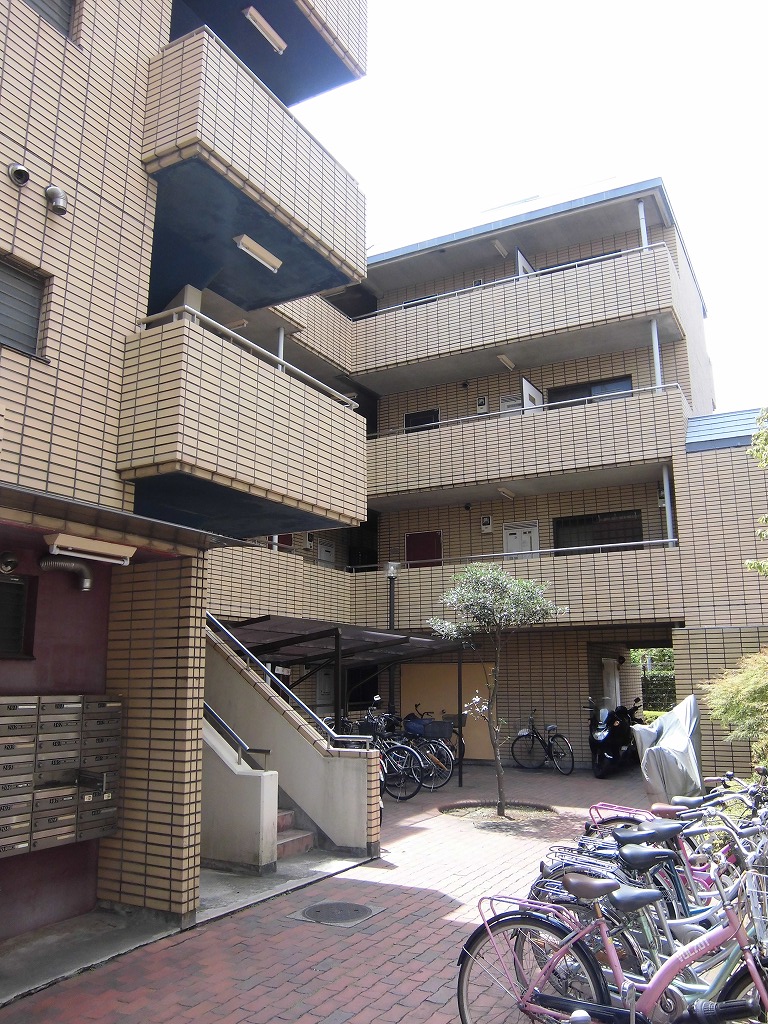 Other common areas. Bicycle-parking space