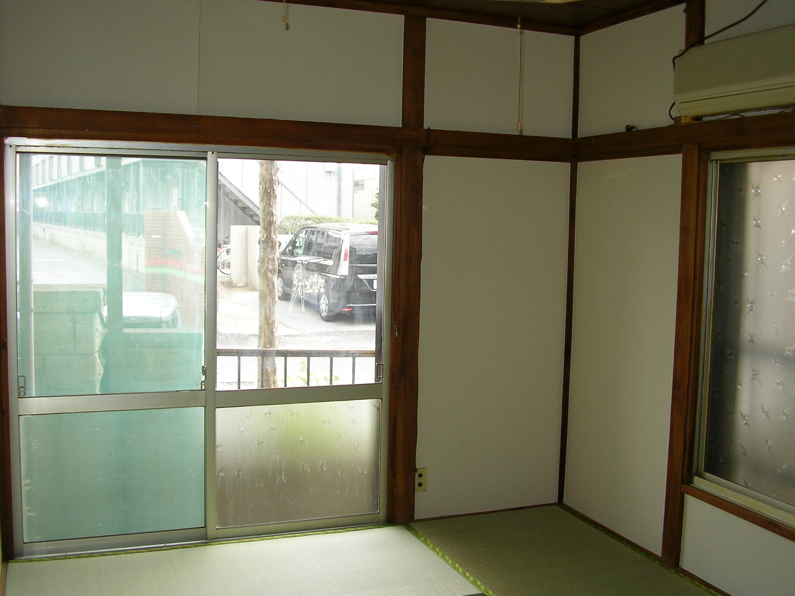 Living and room. 1F Japanese-style room