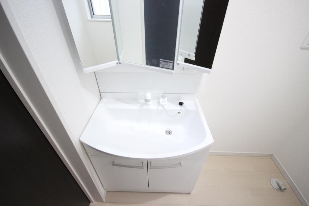 Wash basin, toilet. Shampoo basin with vanity happy to busy morning