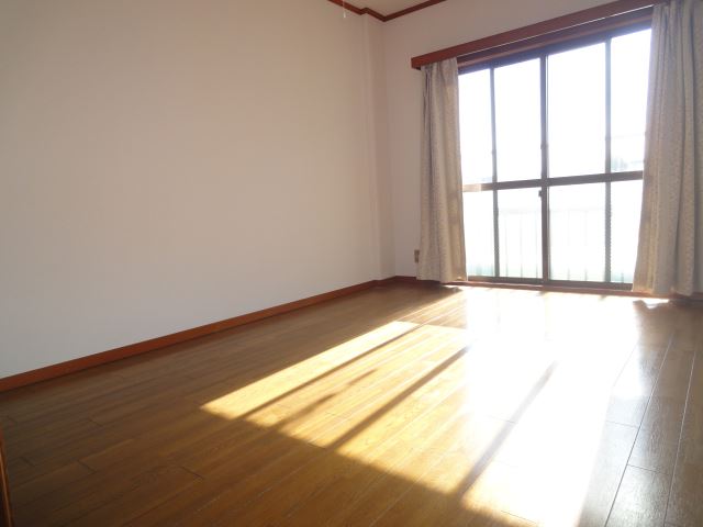 Living and room. Western is