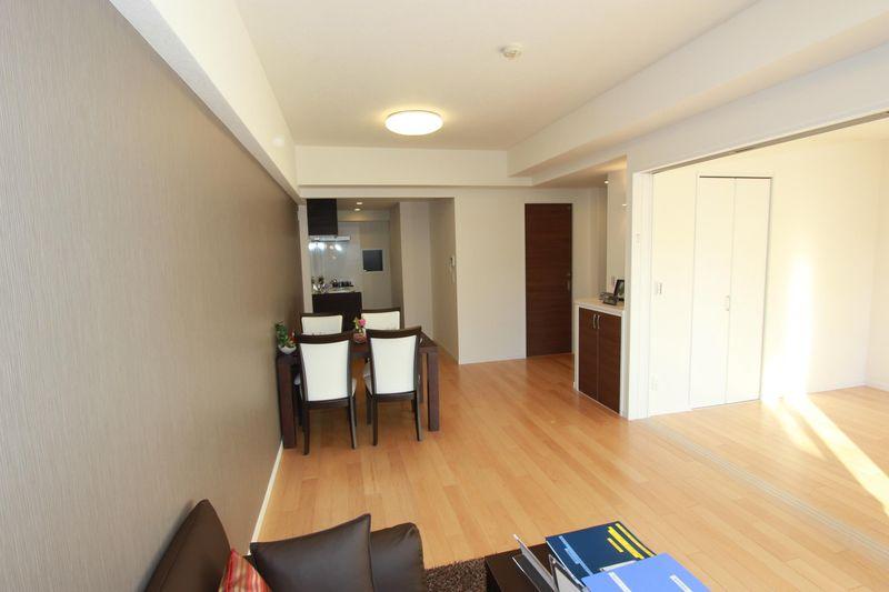 Living. Spacious LDK15.1 Pledge