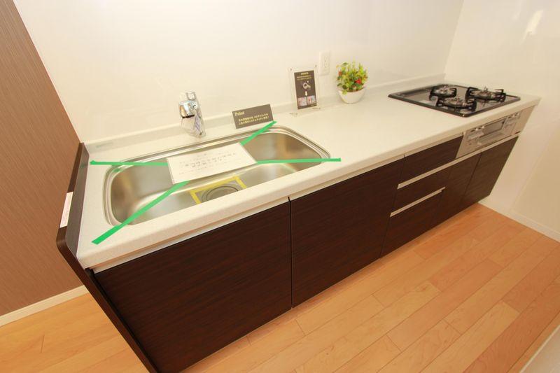 Kitchen. System kitchen