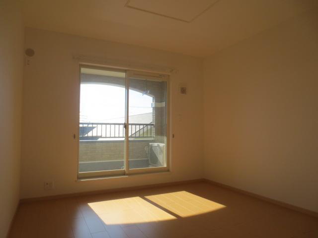 Other room space. Western style room