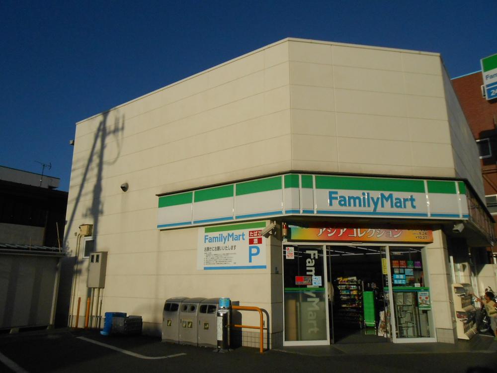 Convenience store. 214m to FamilyMart Osugi five-chome