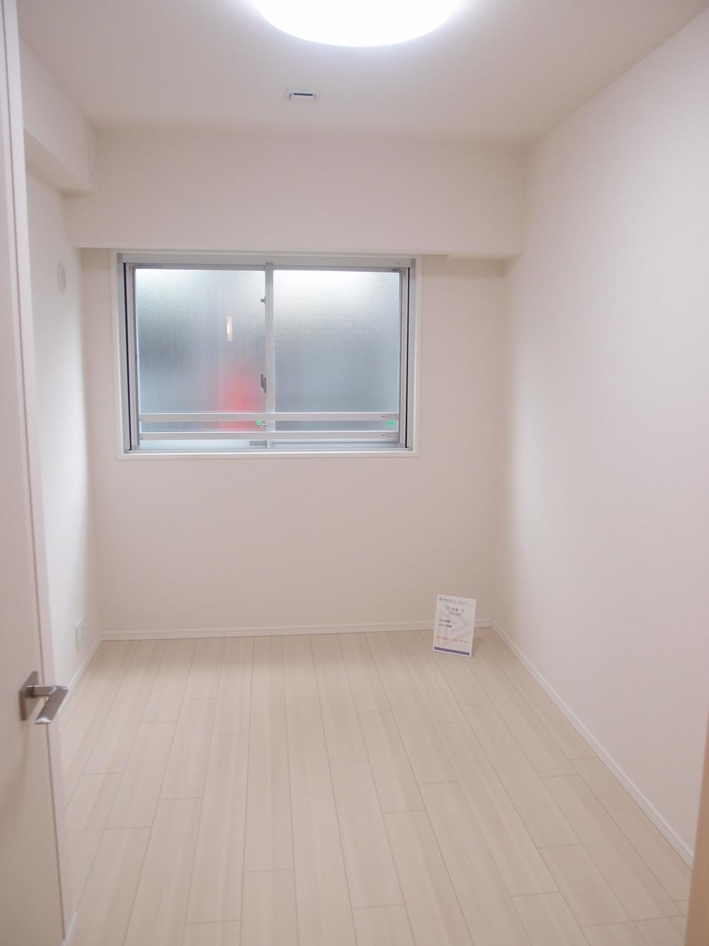 Non-living room. Western-style (5.0 tatami mats)