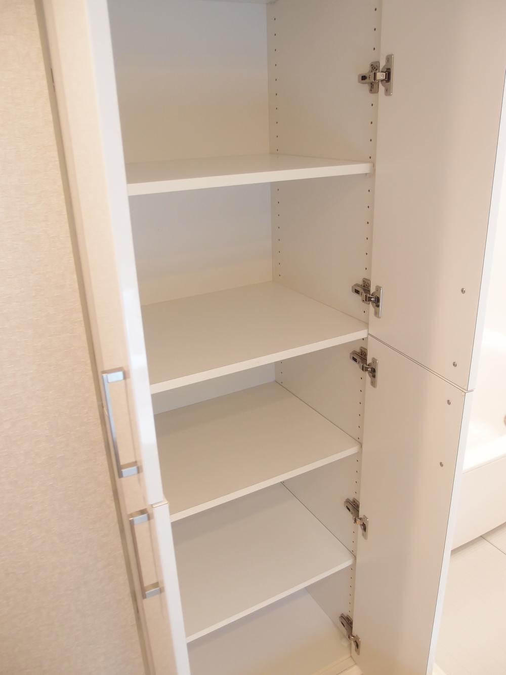 Receipt. Linen cabinet of the wash room