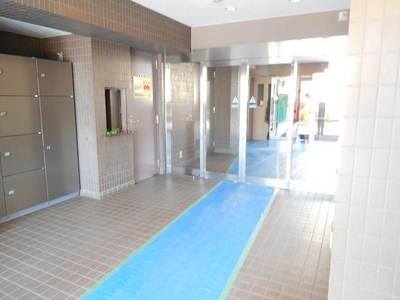 Security. With auto lock