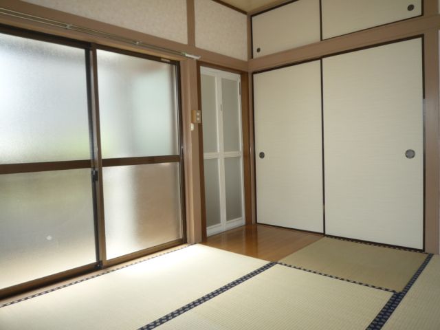 Living and room. room