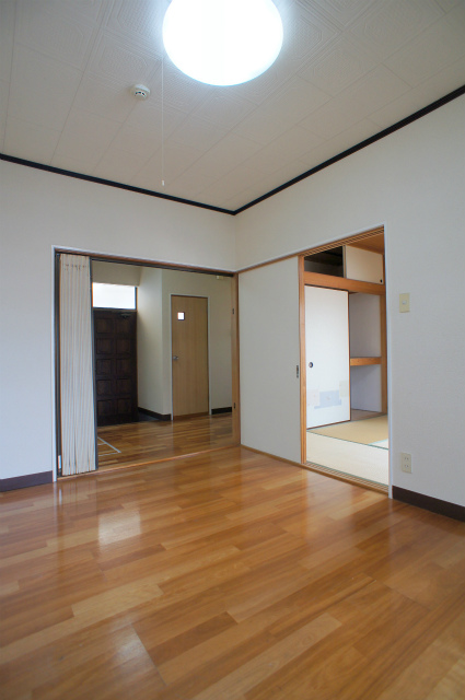 Living and room. Western is