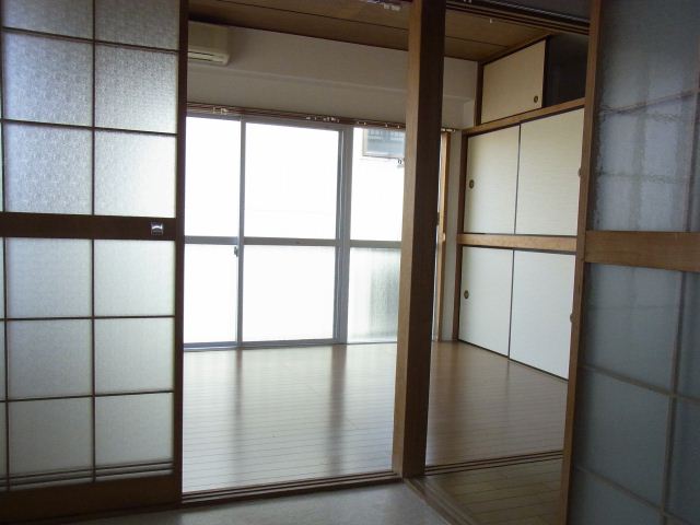 Living and room. Western is