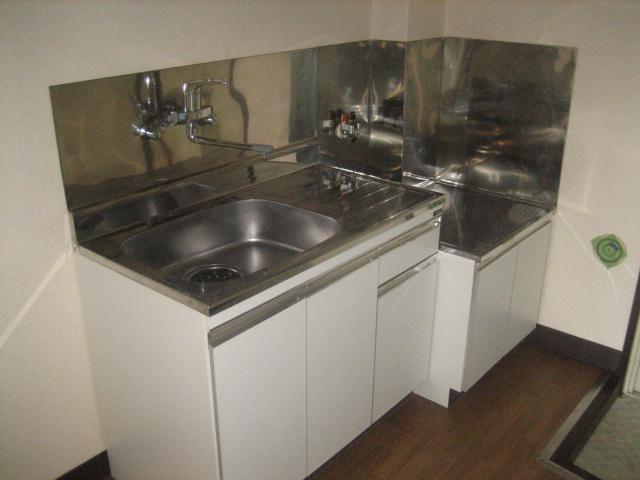 Kitchen. Kitchen (see separate Room No.)