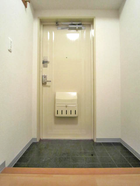 Entrance. It is a photograph of another room of the same type