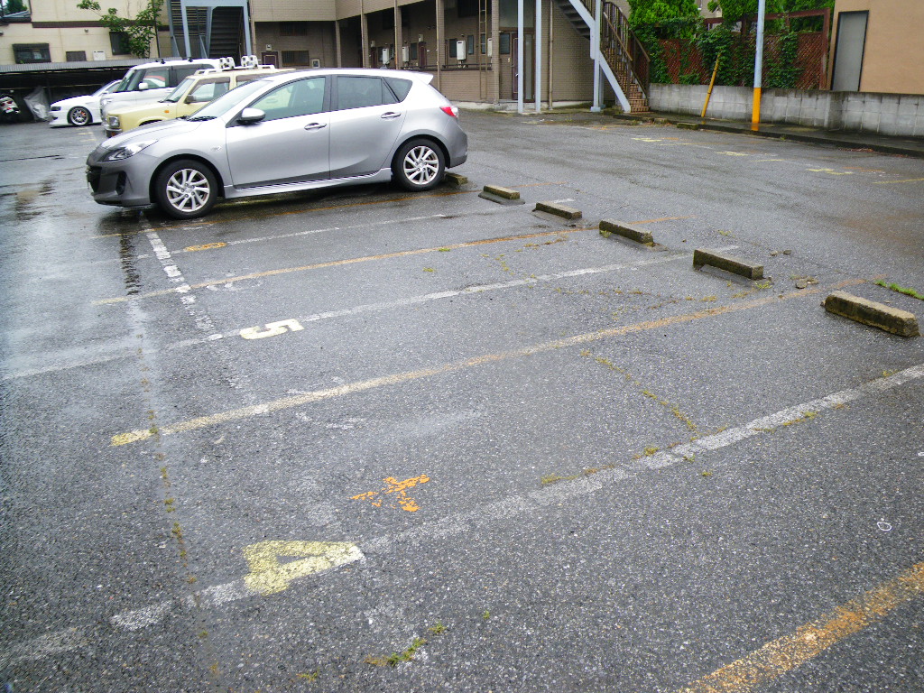 Parking lot
