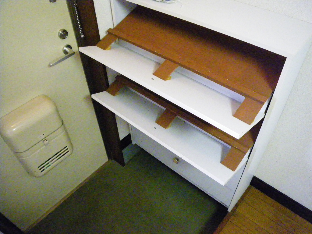 Receipt.  ☆ Shoe box ☆