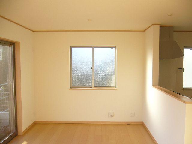 Living. LDK14.93 Pledge