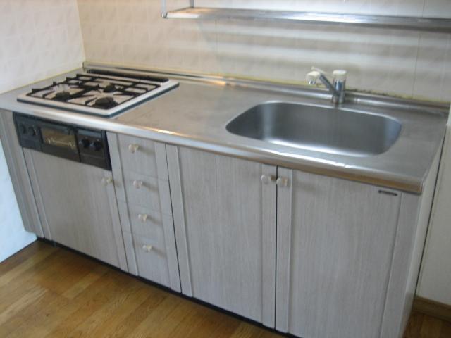 Kitchen. Kitchen (see separate Room No.)