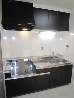 Kitchen. Kitchen (it is a new article ☆ )