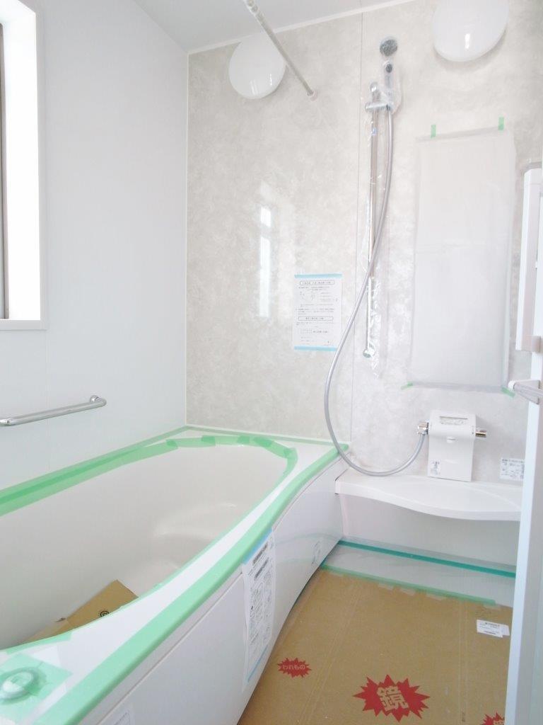 Bathroom. 2013 December 14, shooting