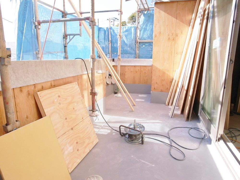 Balcony. 2013 December 14, shooting