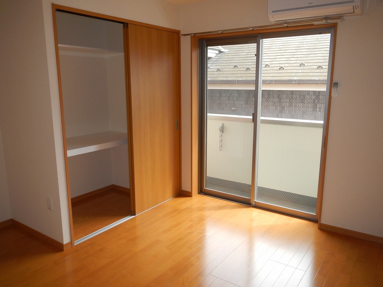 Living and room. Receipt