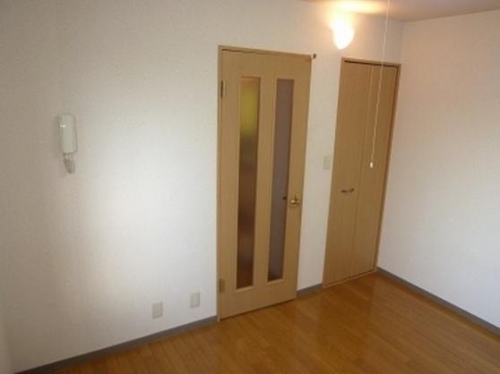 Other room space. Western style room