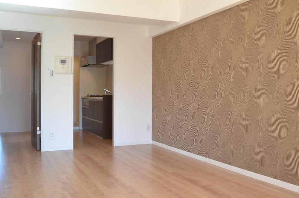 Balcony. toilet ・ There is a window in the bathroom