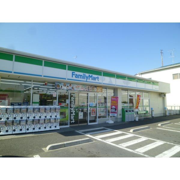 Convenience store. FamilyMart Shishibone 140m up to two-chome