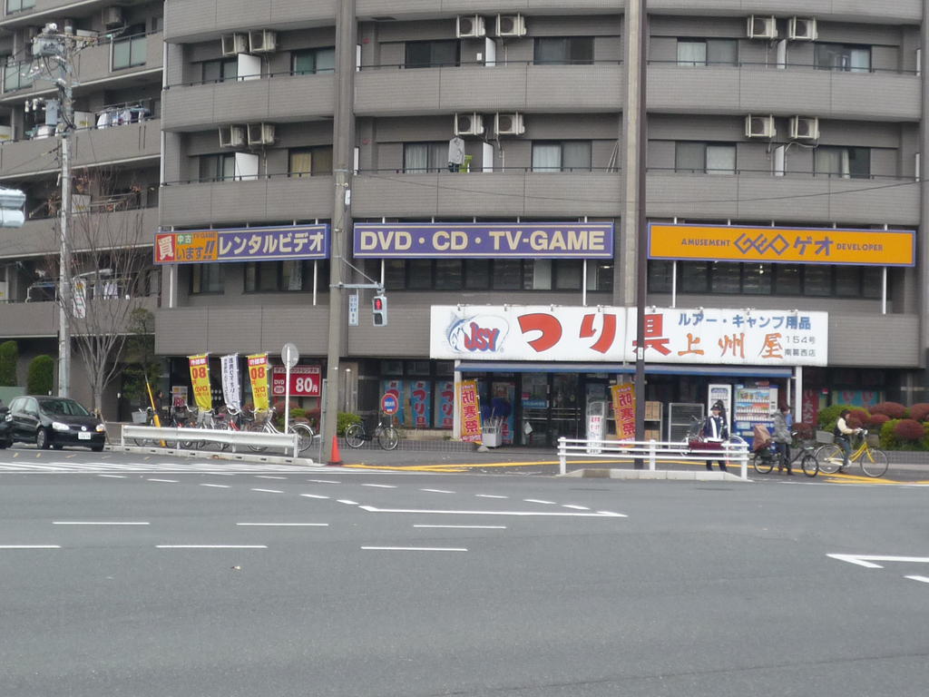 Rental video. GEO Kasai shop 415m up (video rental)