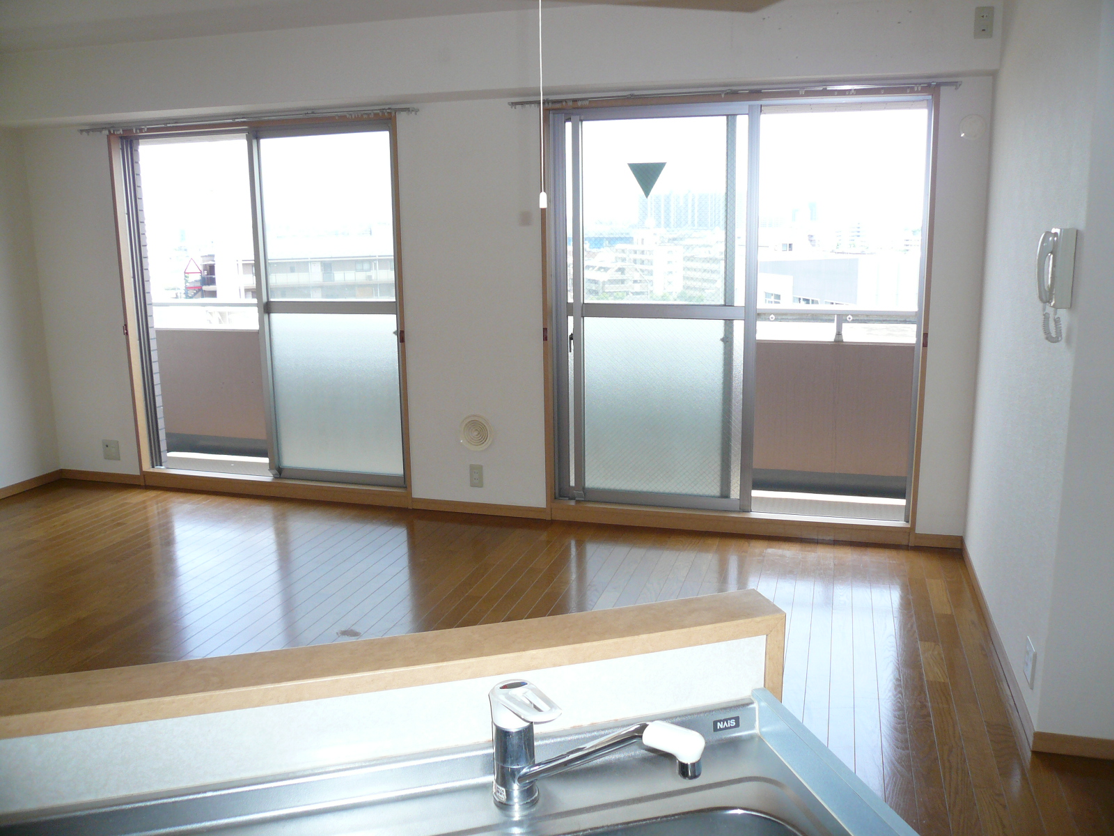 Living and room. Indoor reference photograph