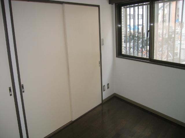 Other room space. Western-style 3